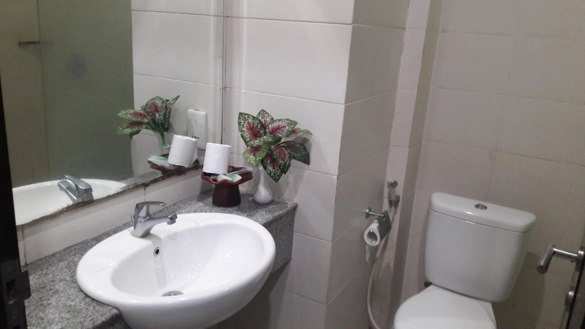 The Agung Residence Семиняк Екстериор снимка