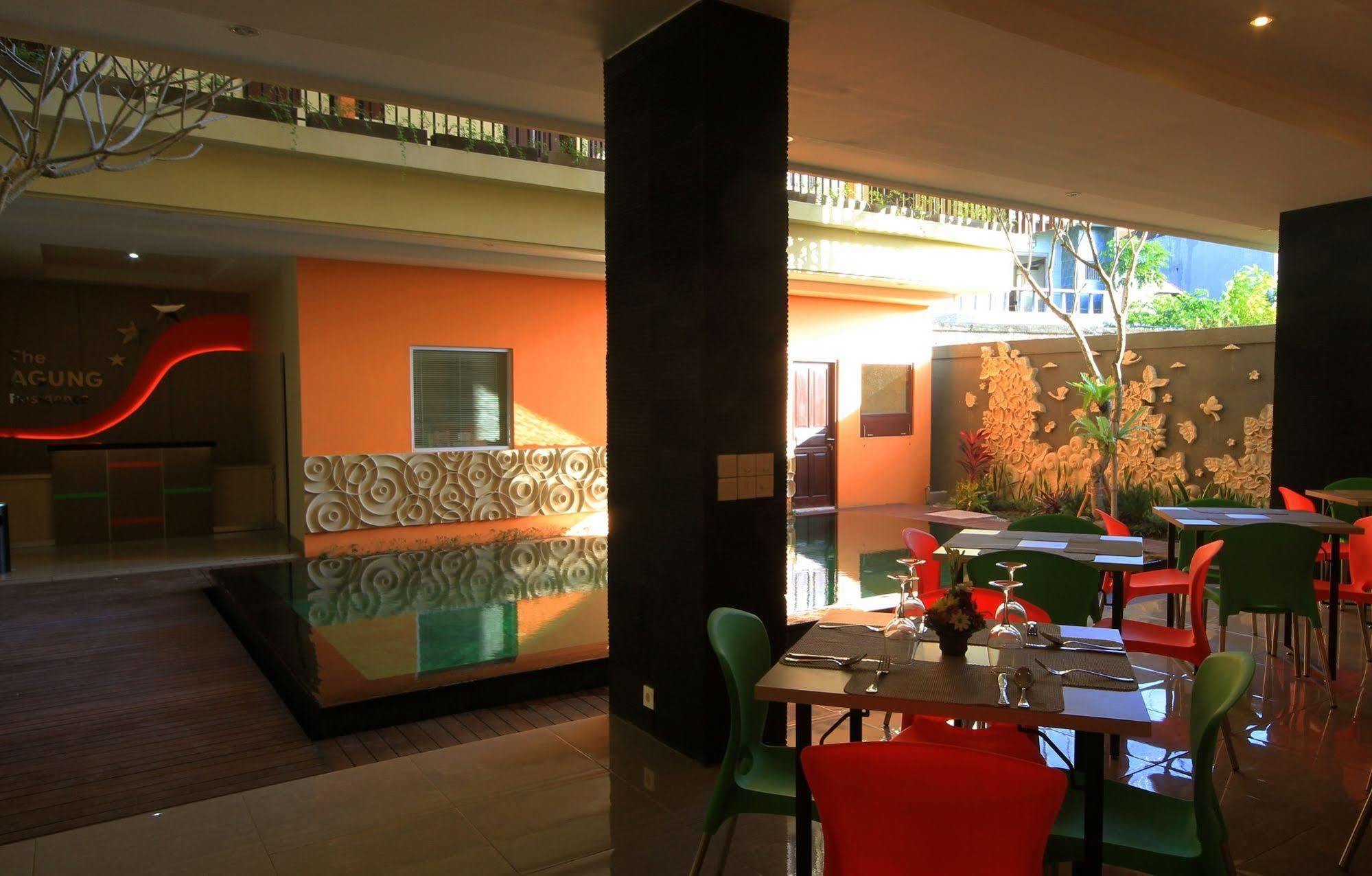 The Agung Residence Семиняк Екстериор снимка